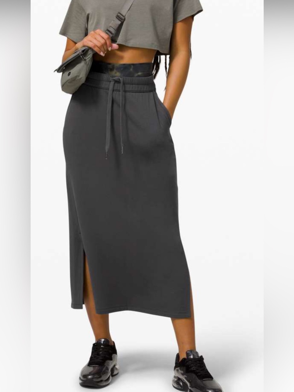 Lululemon Bound to Bliss
Skirt
Graphite Grey W8AC3S